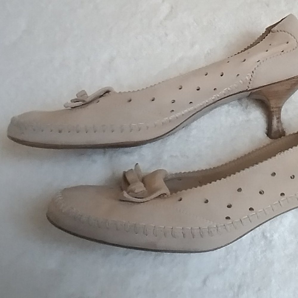 Vintage Light Pink Materia Prima Kitten Heels